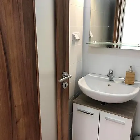 Fresh House